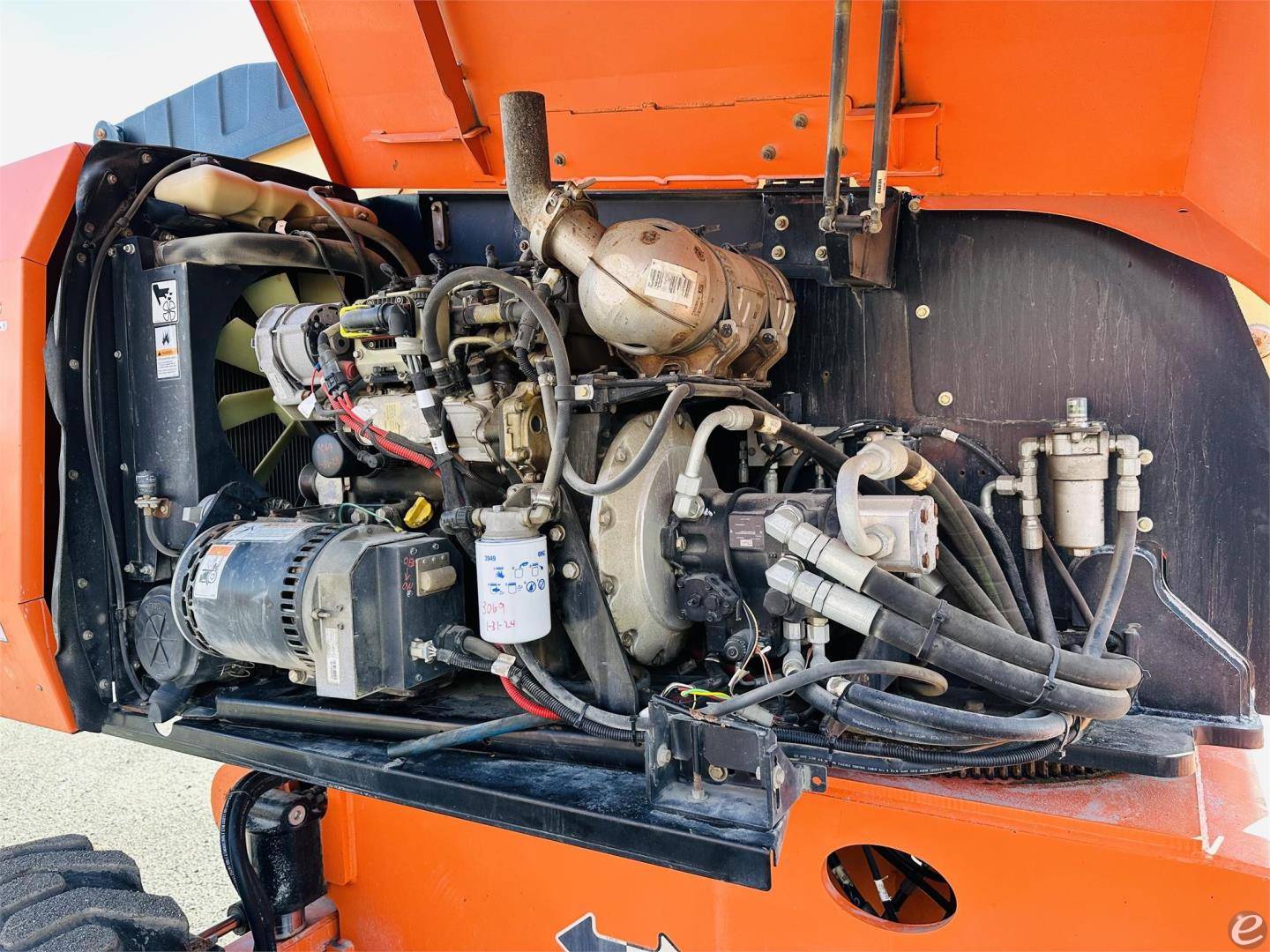 2016 JLG 660SJ