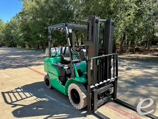2013 Mitsubishi FG25N
