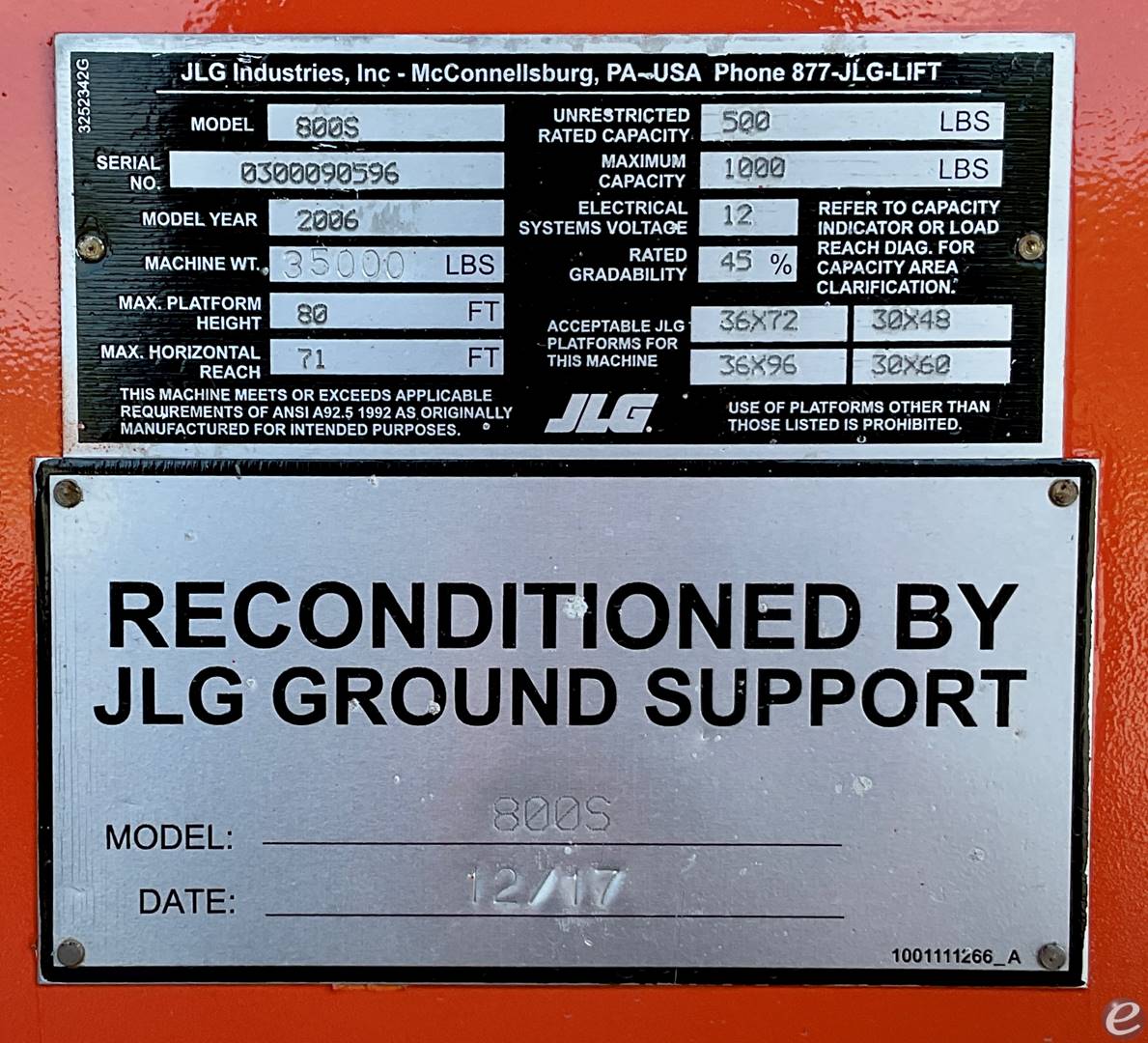 2017 JLG 800S