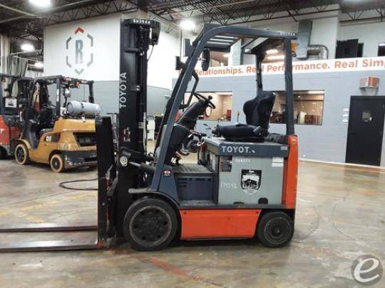 2015 Toyota 8FBCU25 Electric Forklift - 123Forklift