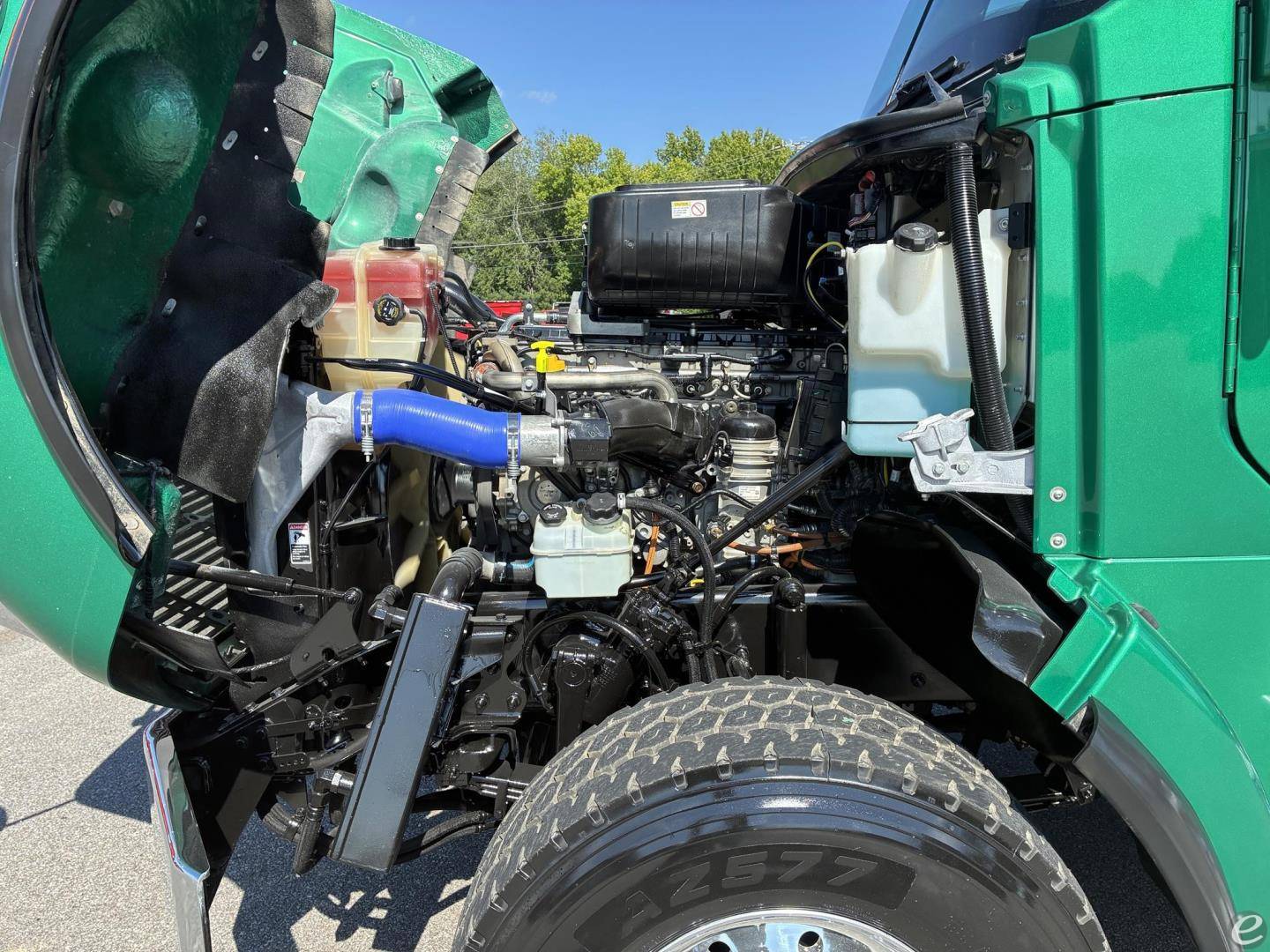 2023 Freightliner 122SD