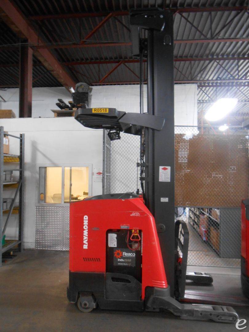 2009 Raymond 7400-R45TT Electric Reach Truck - 123Forklift
