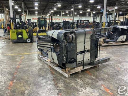 2014 Crown RM6095S-45