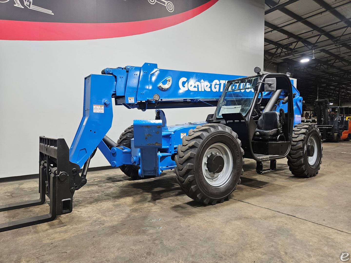 2016 Genie GTH1056