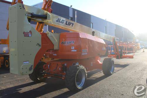 2016 JLG 800AJ