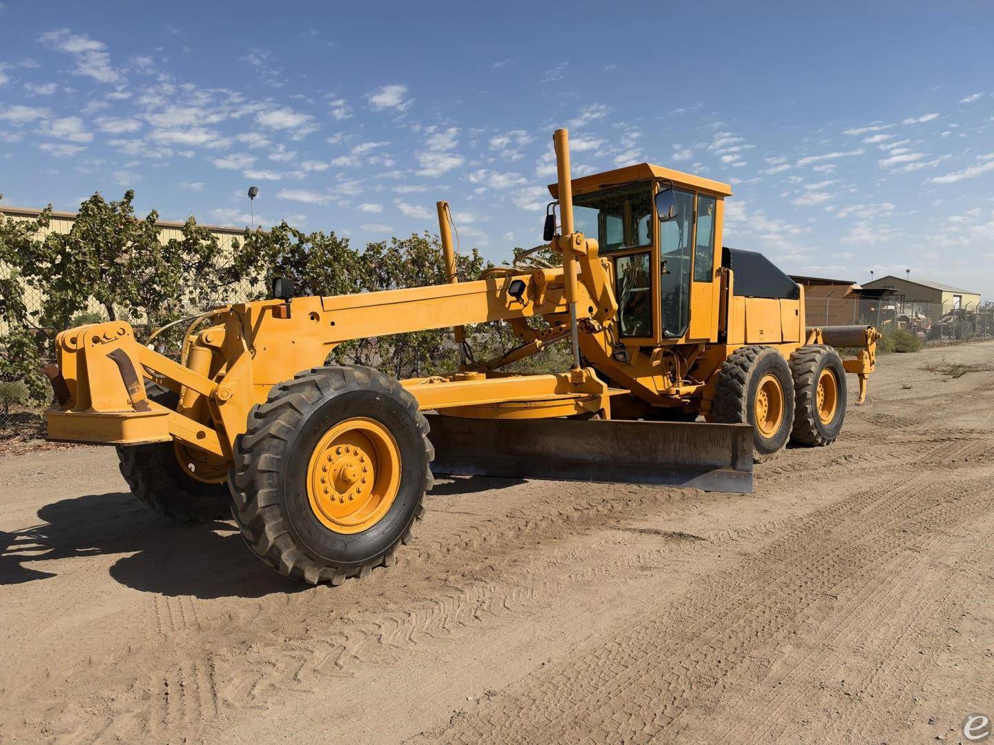 1992 John Deere 670B