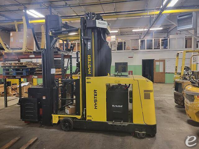 2014 Hyster V30ZMU Electric Forklift - 123Forklift