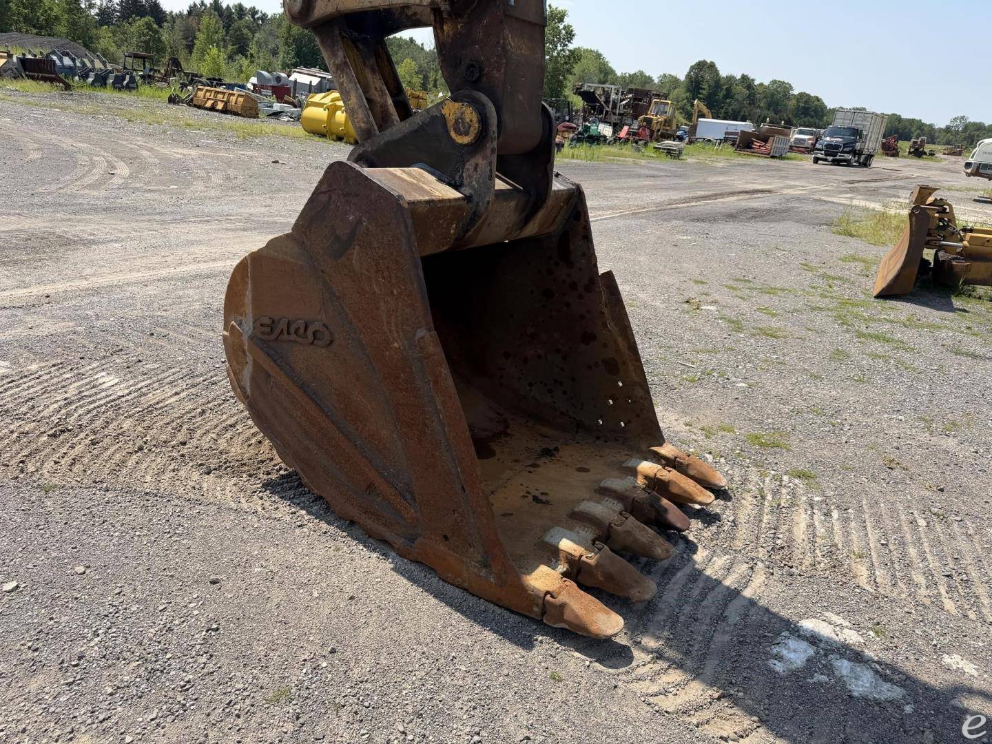 2004 Komatsu PC300 LC-7