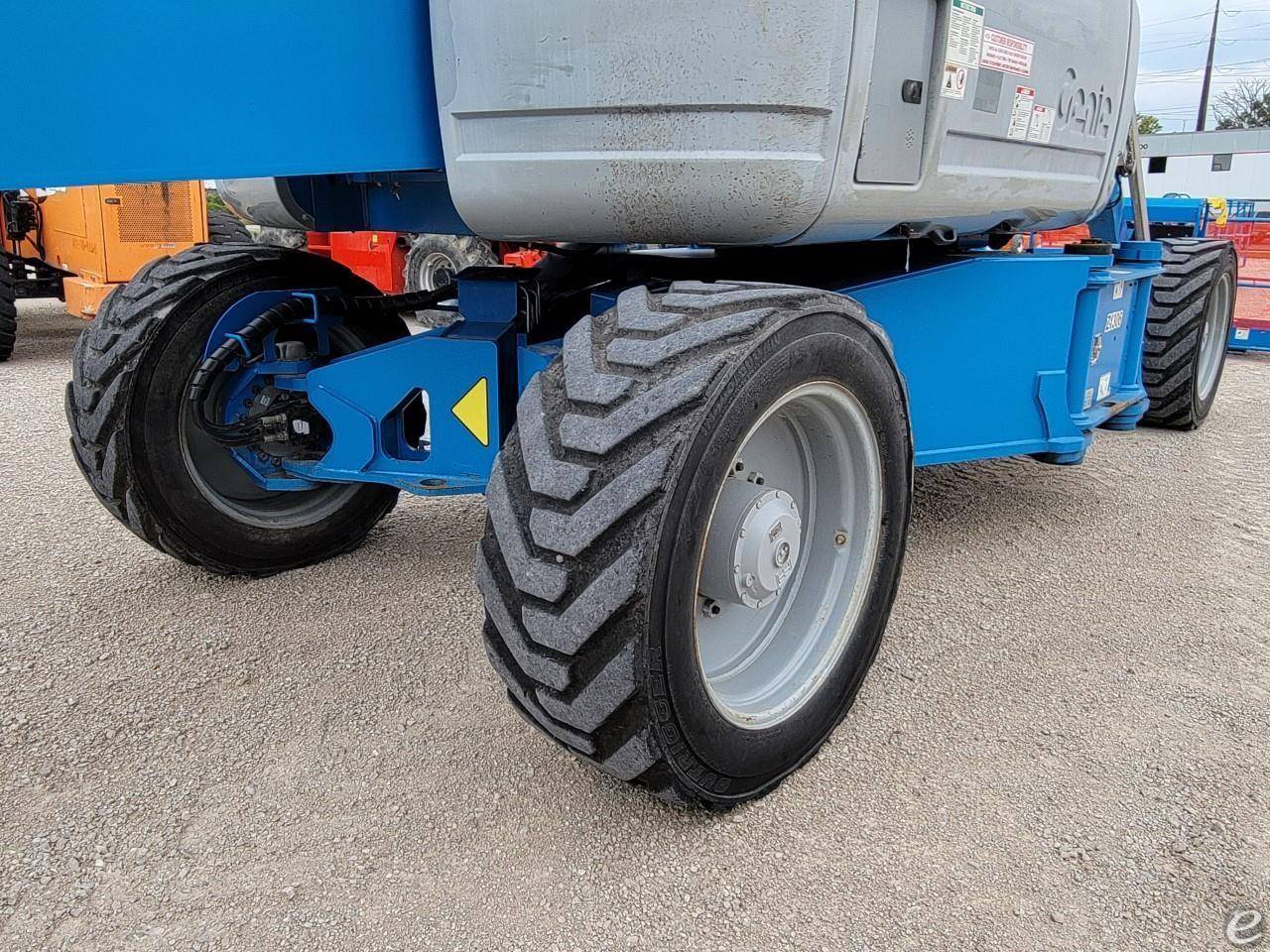 2015 Genie ZX135/70