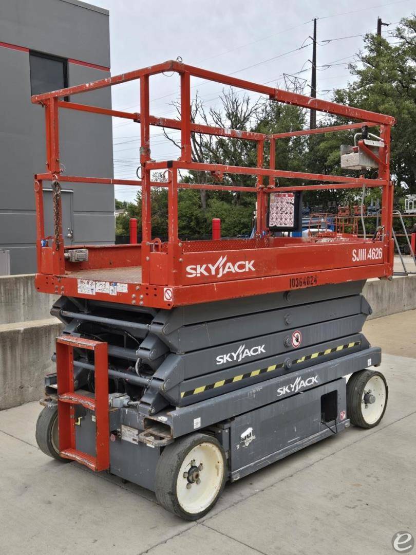 2015 Skyjack SJIII4626 Electric Scissor Lift - 123Forklift
