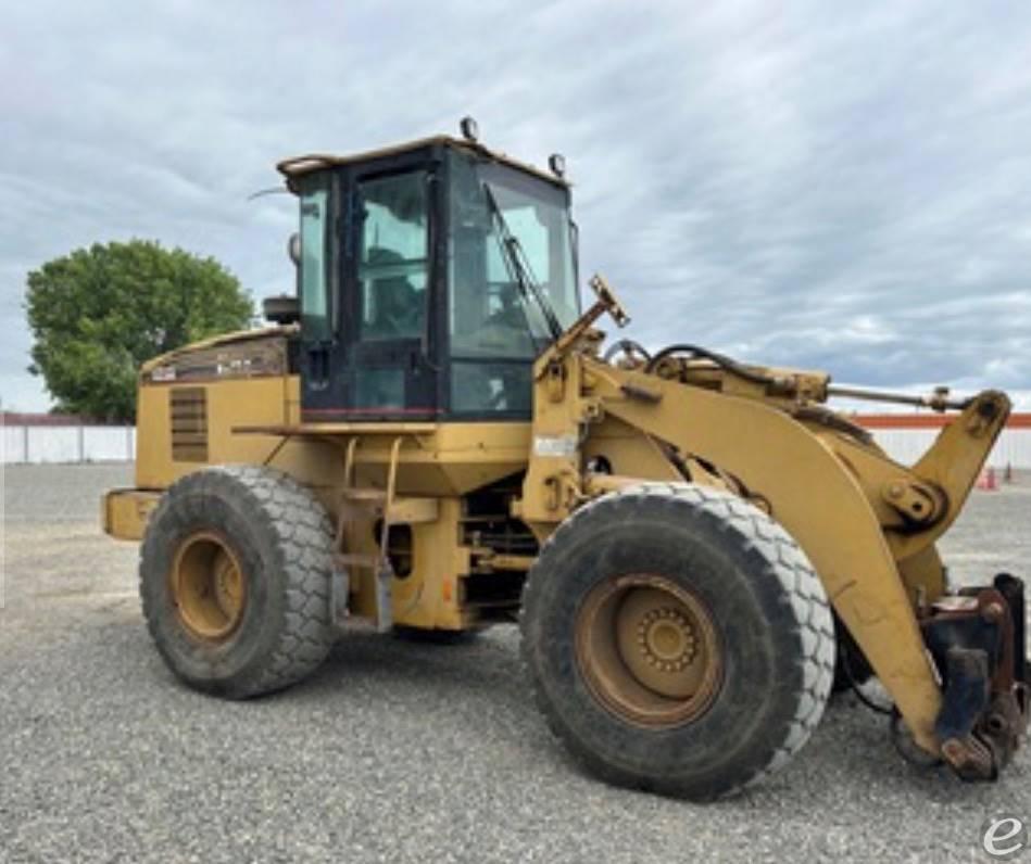 2002 Cat 928G