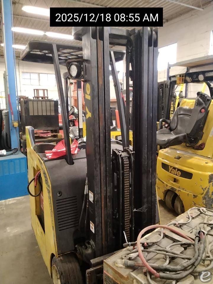 2015 Yale ESC030AD