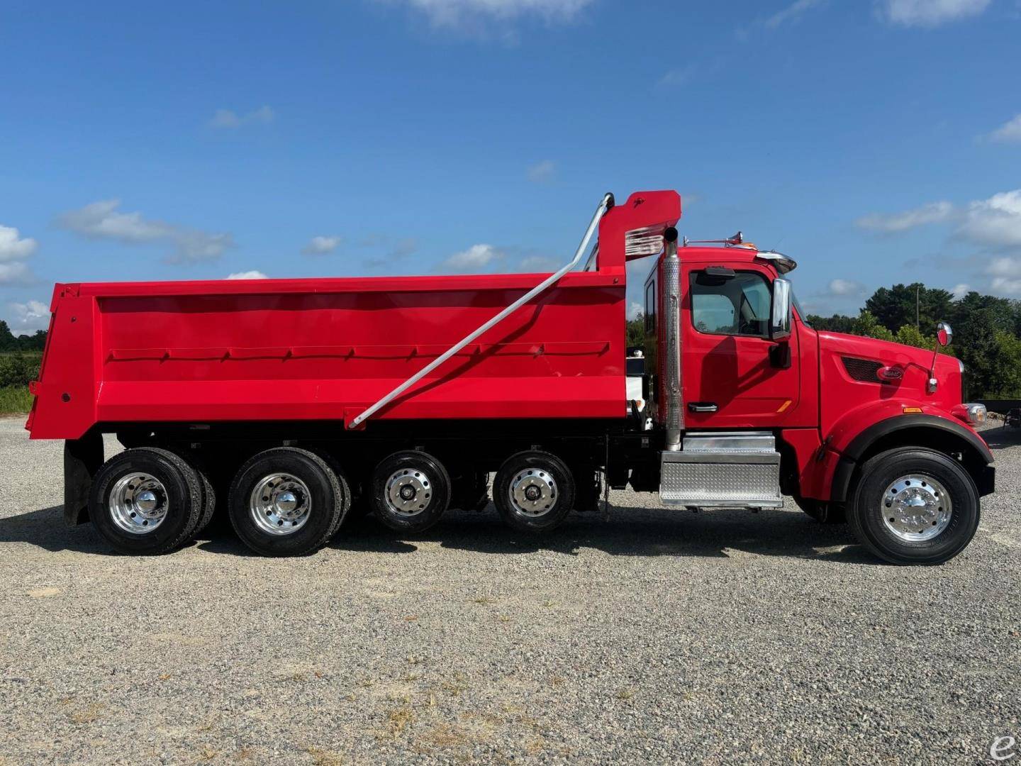 2022 Peterbilt 567
