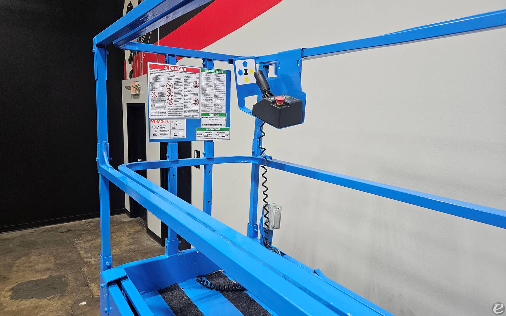 2012 Genie GS3232
