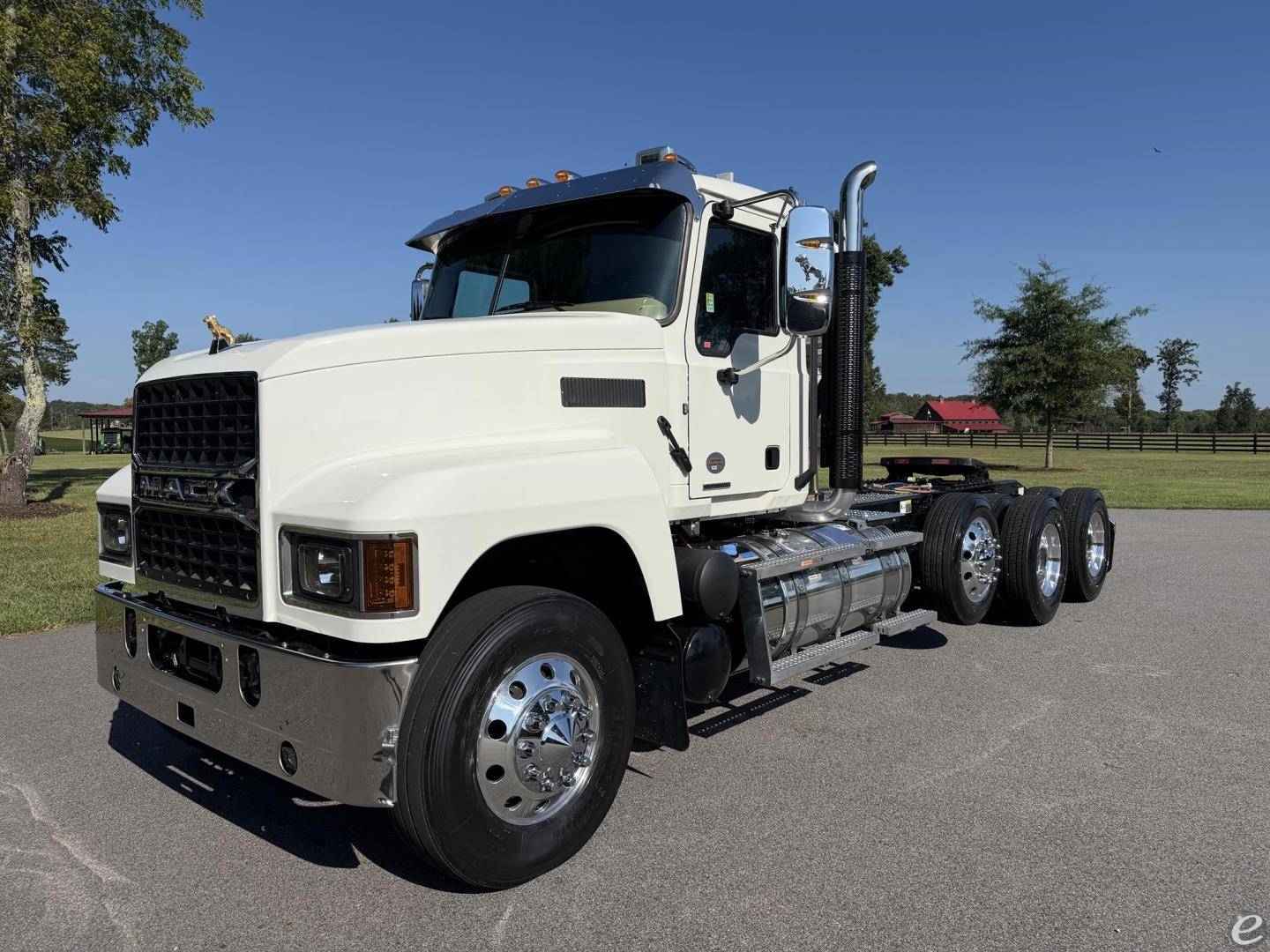 2025 Mack PINNACLE 84T