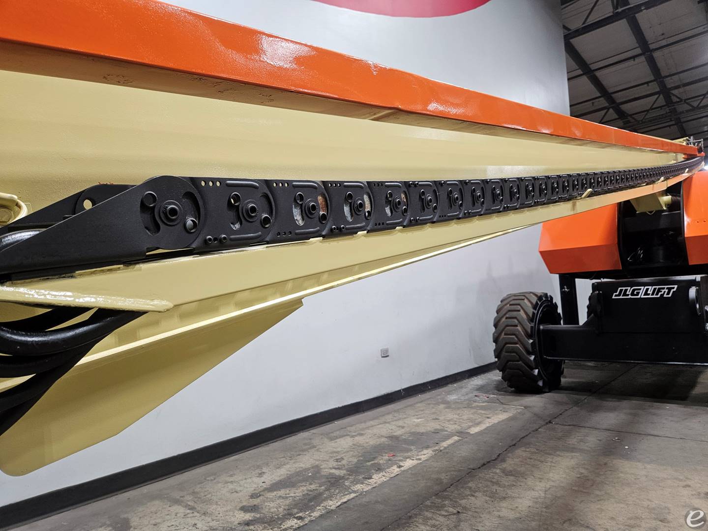 2014 JLG 800S