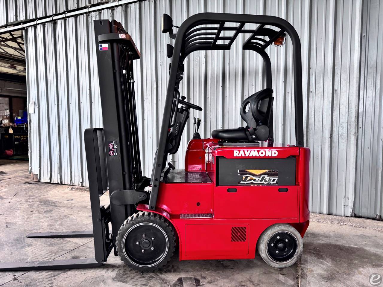 2014 Raymond 470-C40TT Electric Forklift - 123Forklift