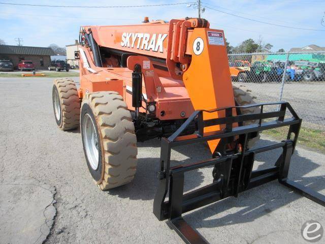 2015 Skytrak 8042