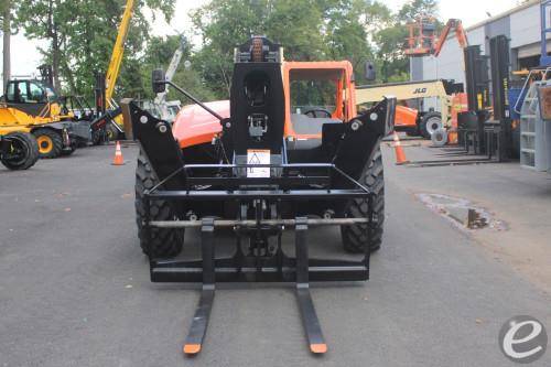 2019 JLG 1255