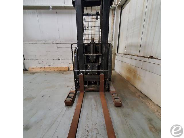 2016 Yale NR045EB Electric Reach Truck - 123Forklift
