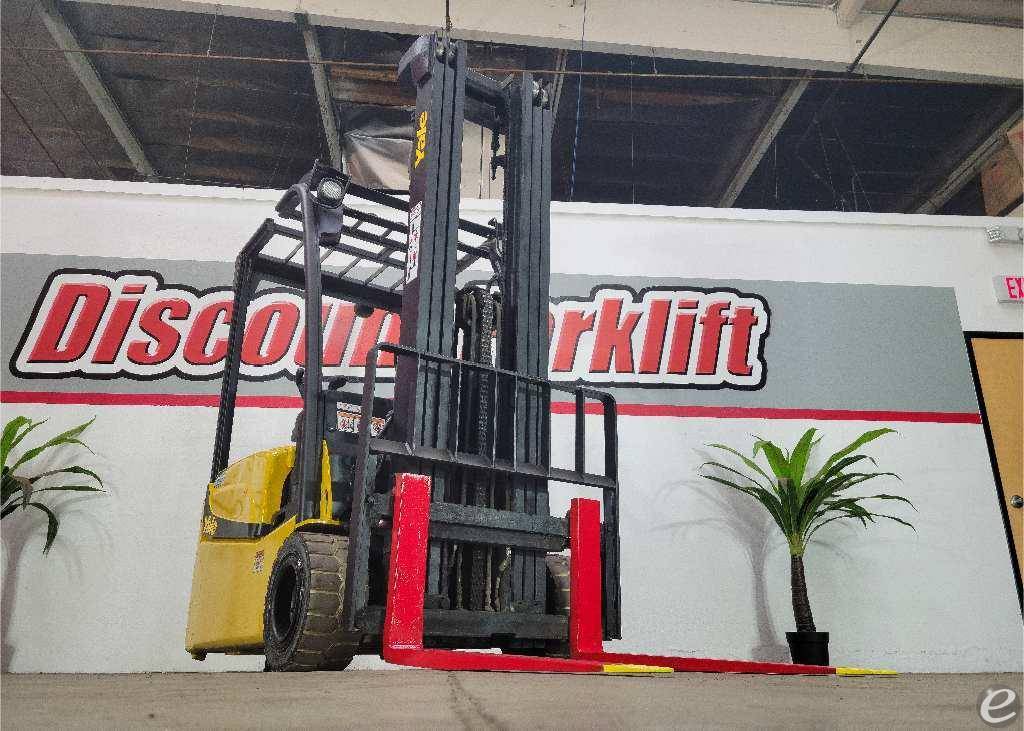 2019 Yale ERP040VT