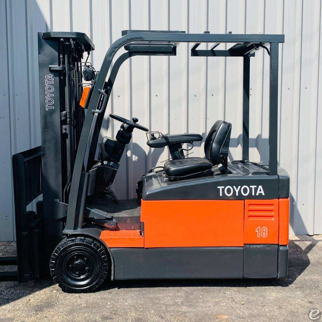 2011 Toyota 7FBEHU18 Electric Forklift - 123Forklift
