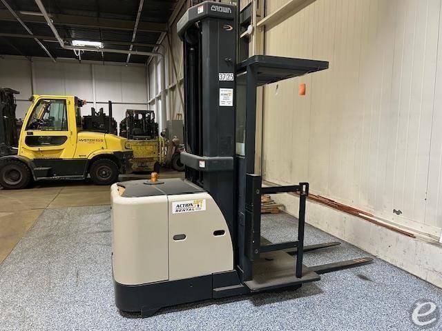 2012 Crown SP3420-30