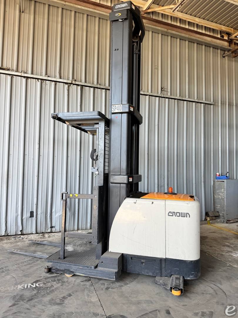 2018 Crown SP4050-30