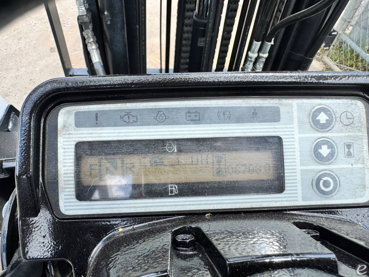 2008 Nissan MCU1F2A25LV