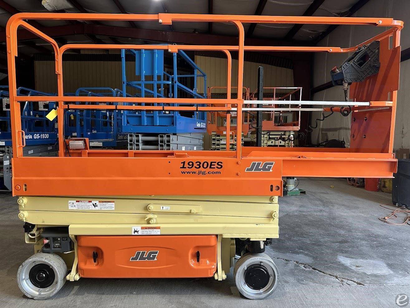 2016 JLG 1930ES