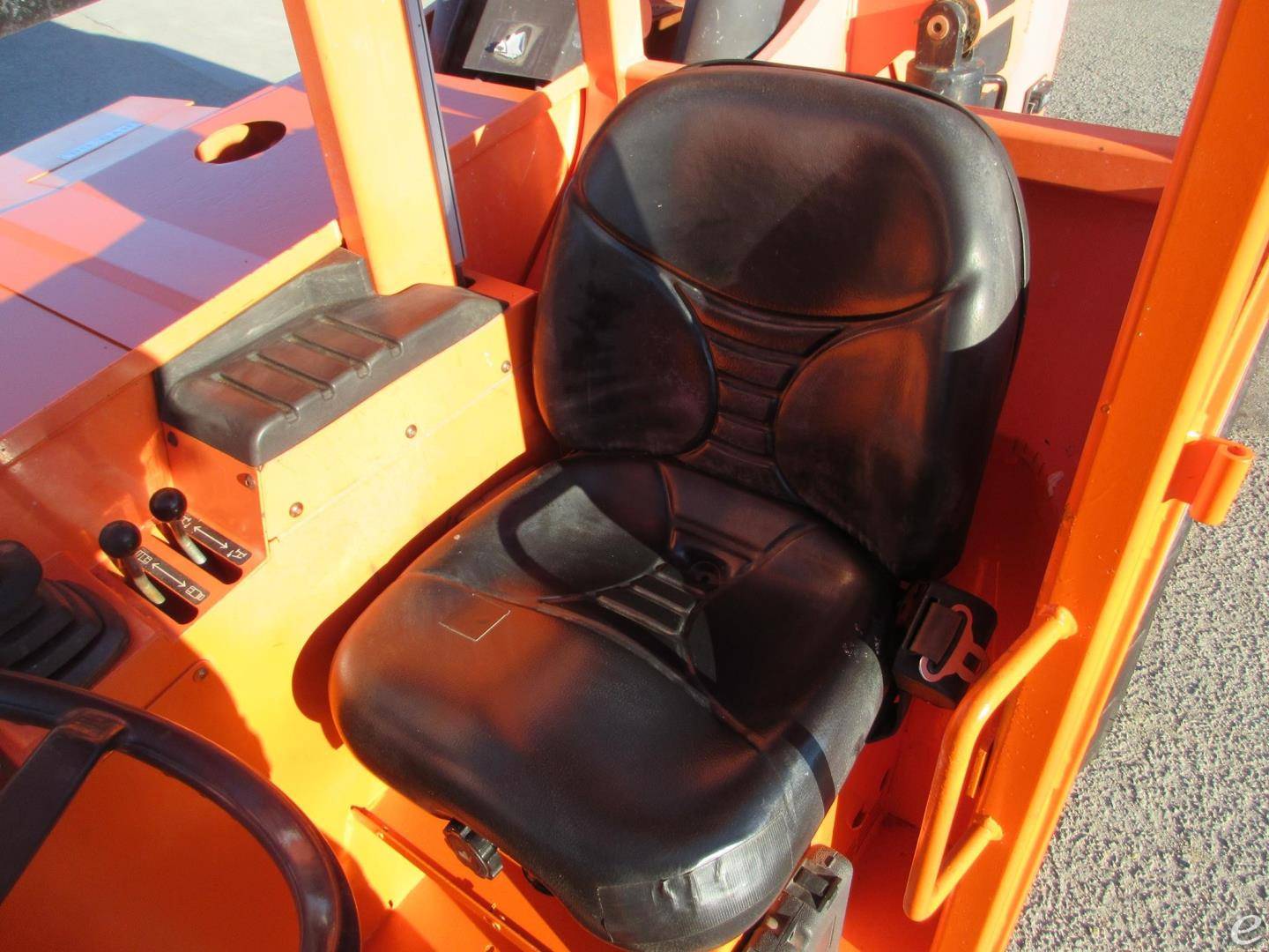 2016 Skytrak 8042