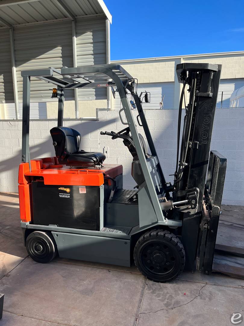 2008 Toyota 7FBCU30 Electric Forklift - 123Forklift