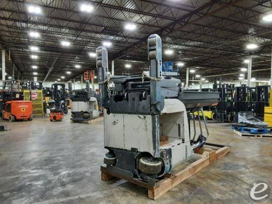 2017 Crown RMD6025-32 Electric Reach Truck - 123Forklift