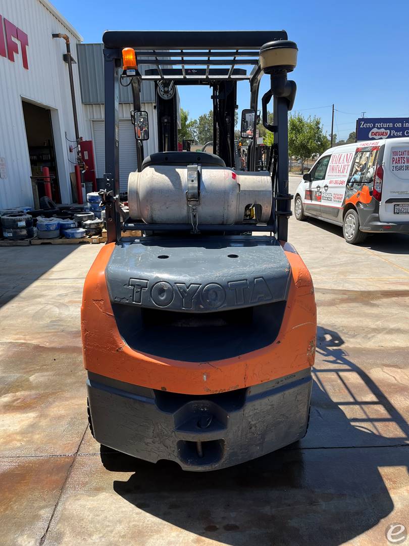 2014 Toyota 8FGU32 LP Gas Forklift