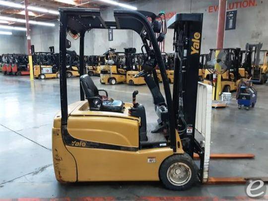 2017 Yale ERP040 Electric Forklift