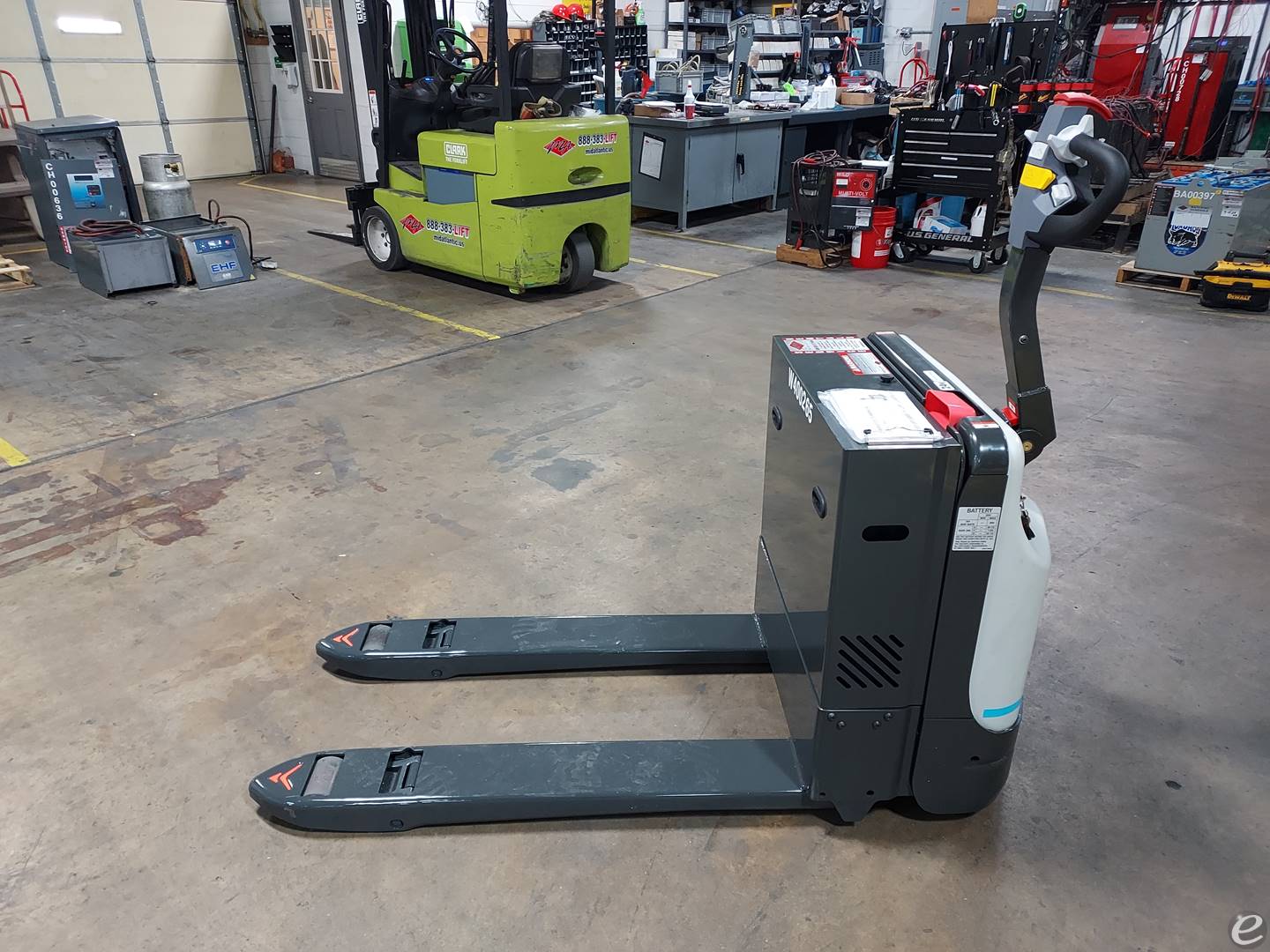 2023 Unicarriers WLX45S Electric Forklift - 123Forklift