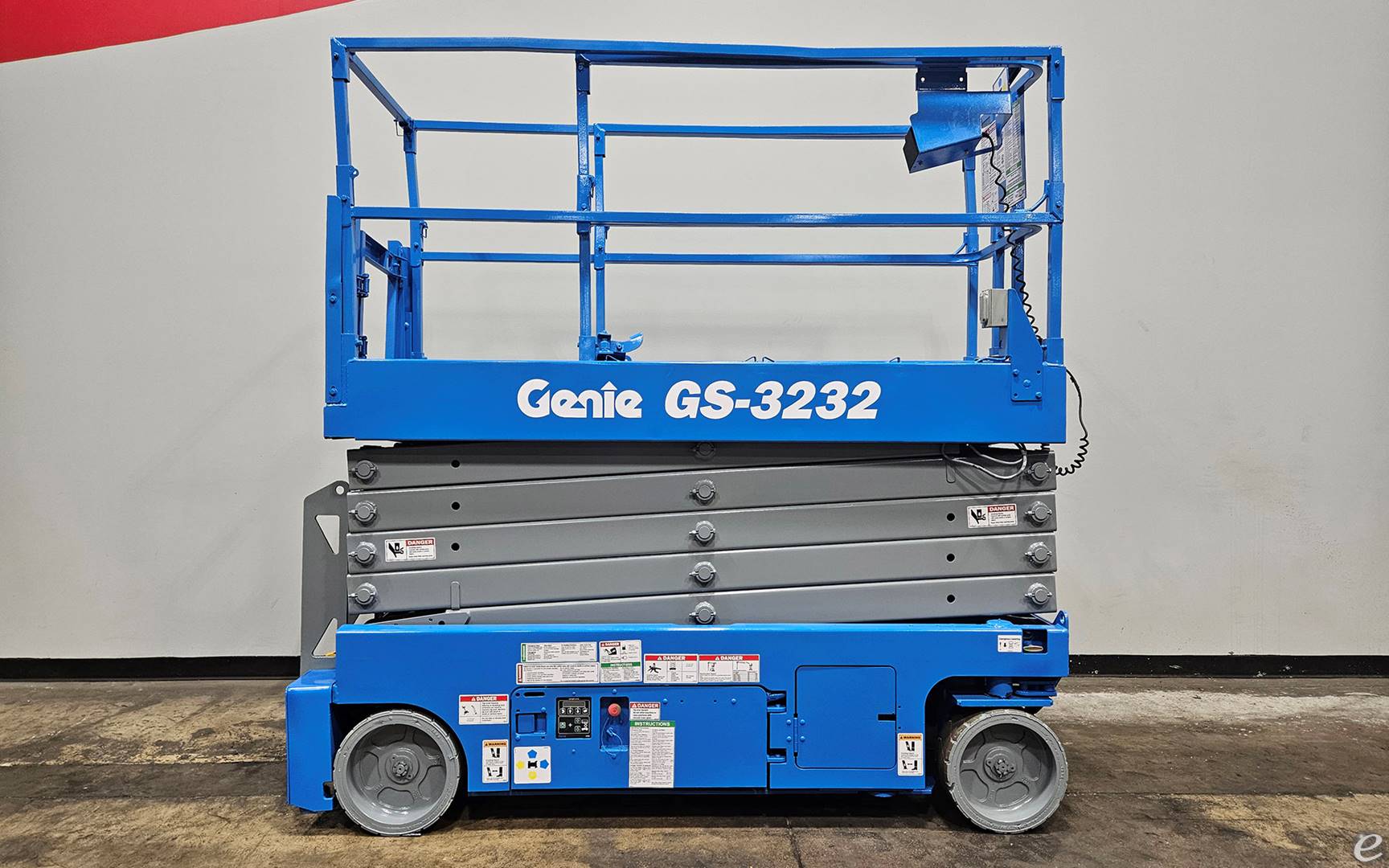 2012 Genie GS3232
