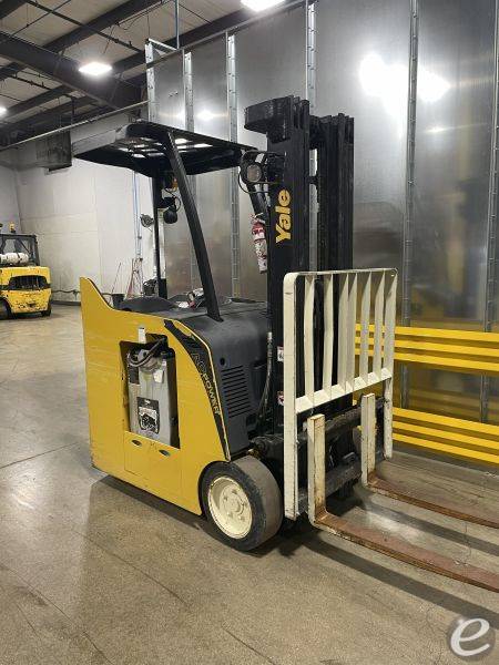 2020 Yale ESC040ADN36TE088