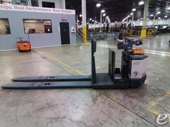 2016 Crown PC4500-80 Electric Forkl...