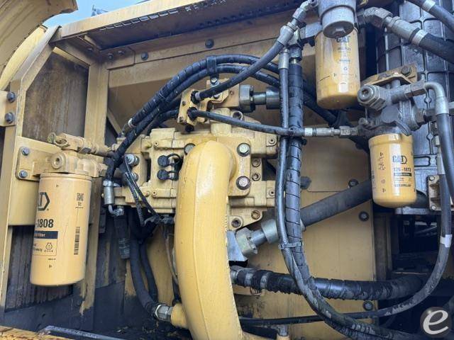 2005 Cat 330CL