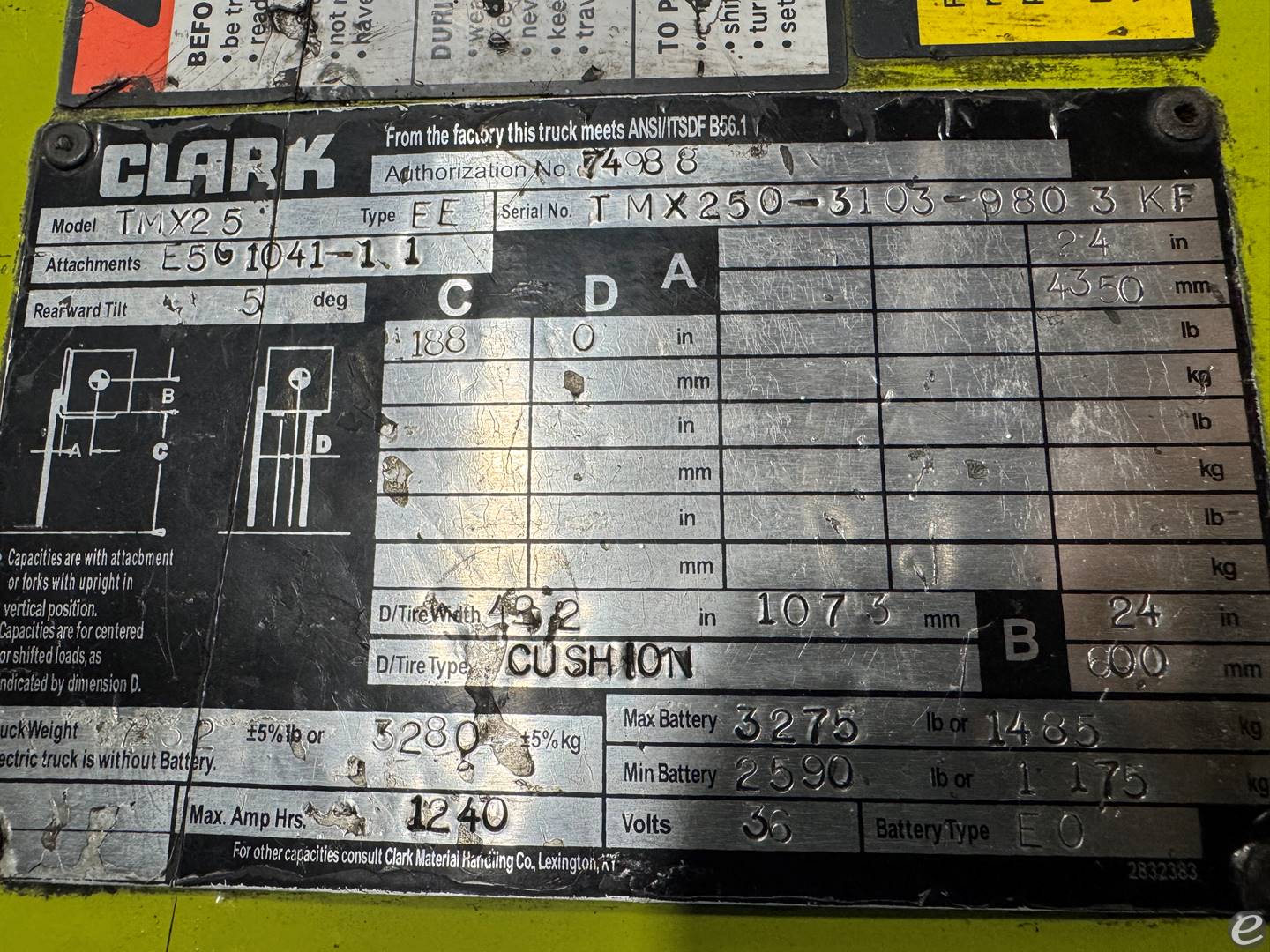 2015 Clark TMX25