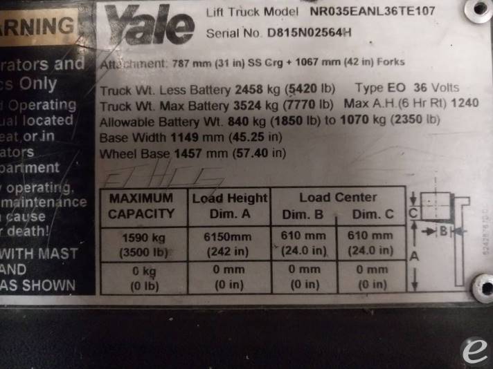 2010 Yale NR035E