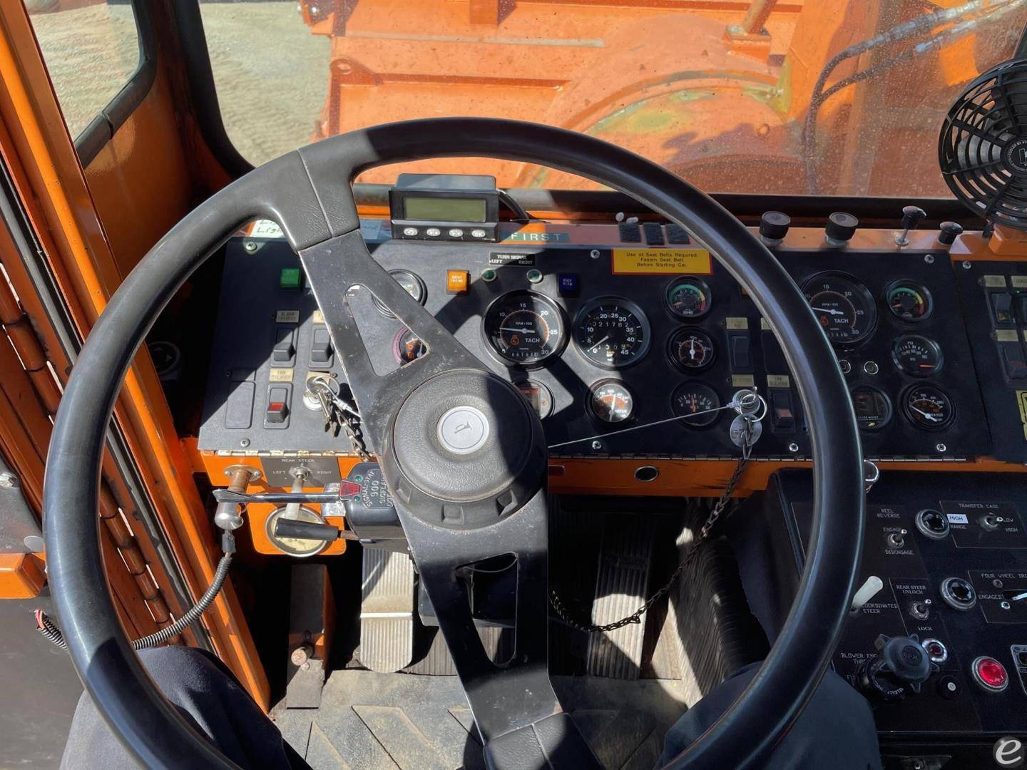 1992 DF4000
