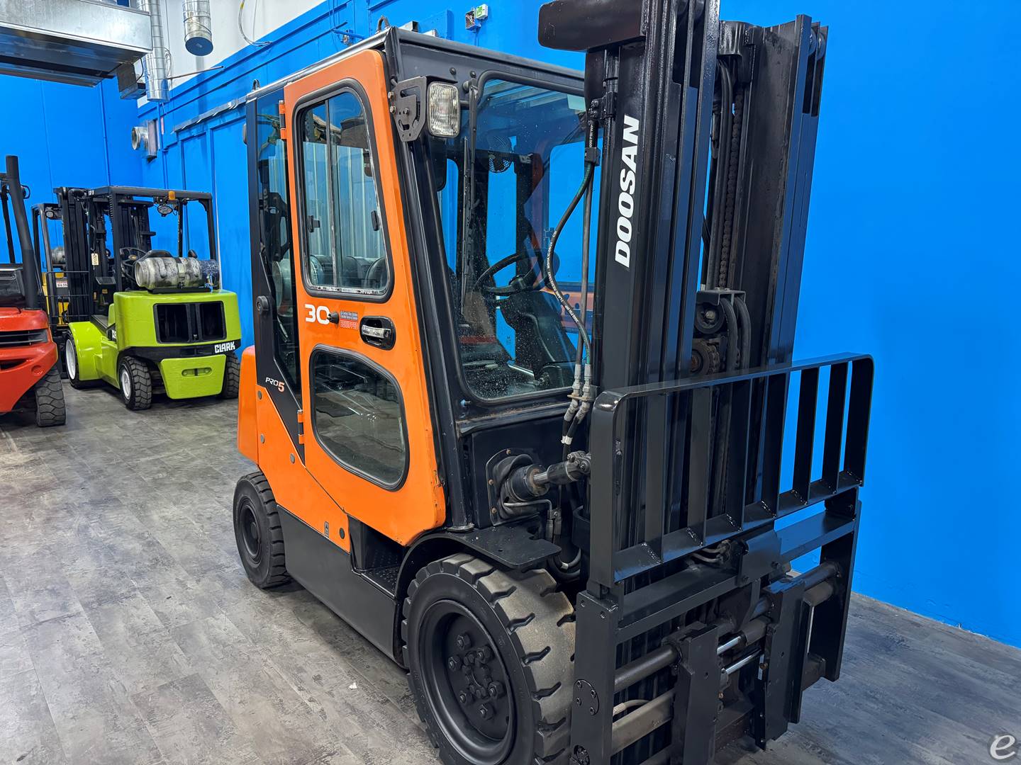2015 Doosan G30E-5