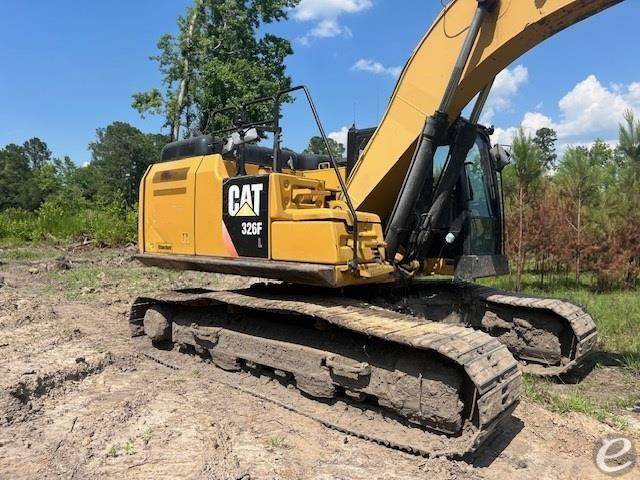 2015 Cat 326FL