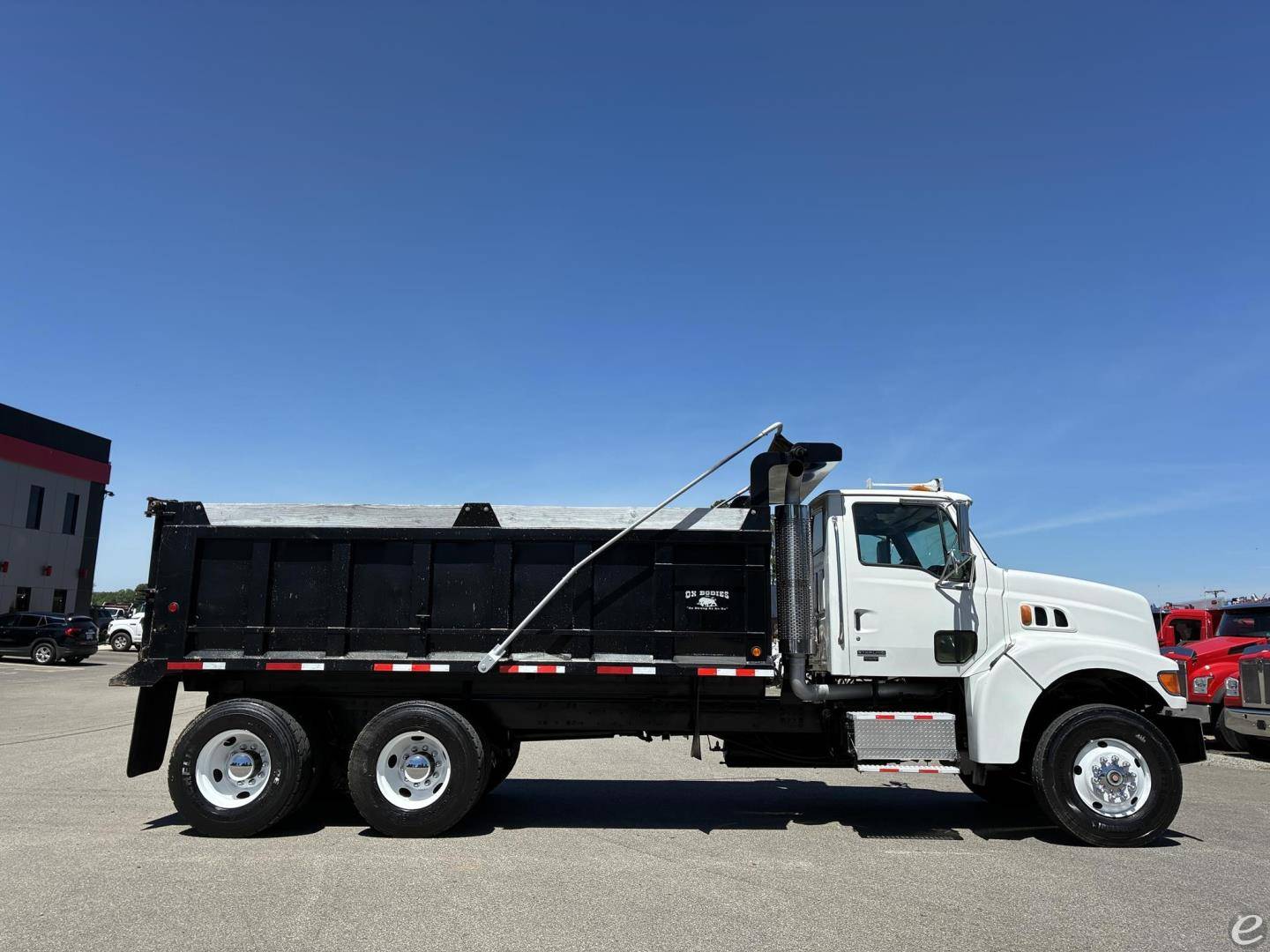 2005 Sterling LT9500