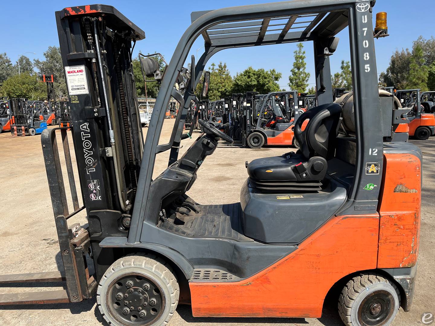 2012 Toyota 8FGCU25 LP Gas Forklift...
