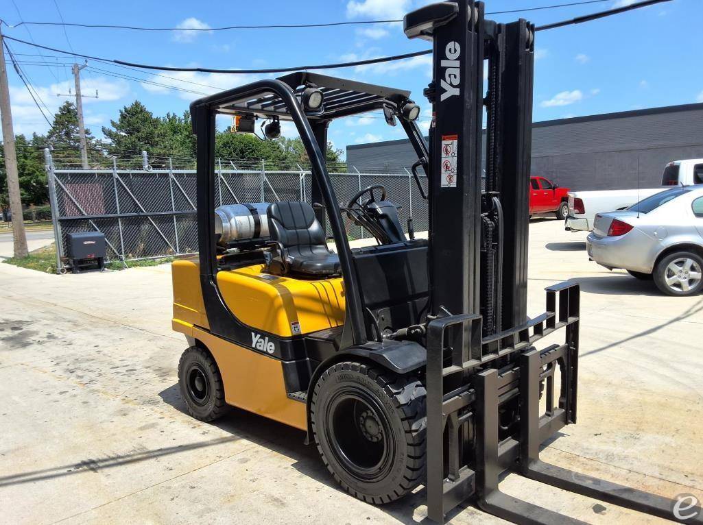 2013 Yale GLP060VX