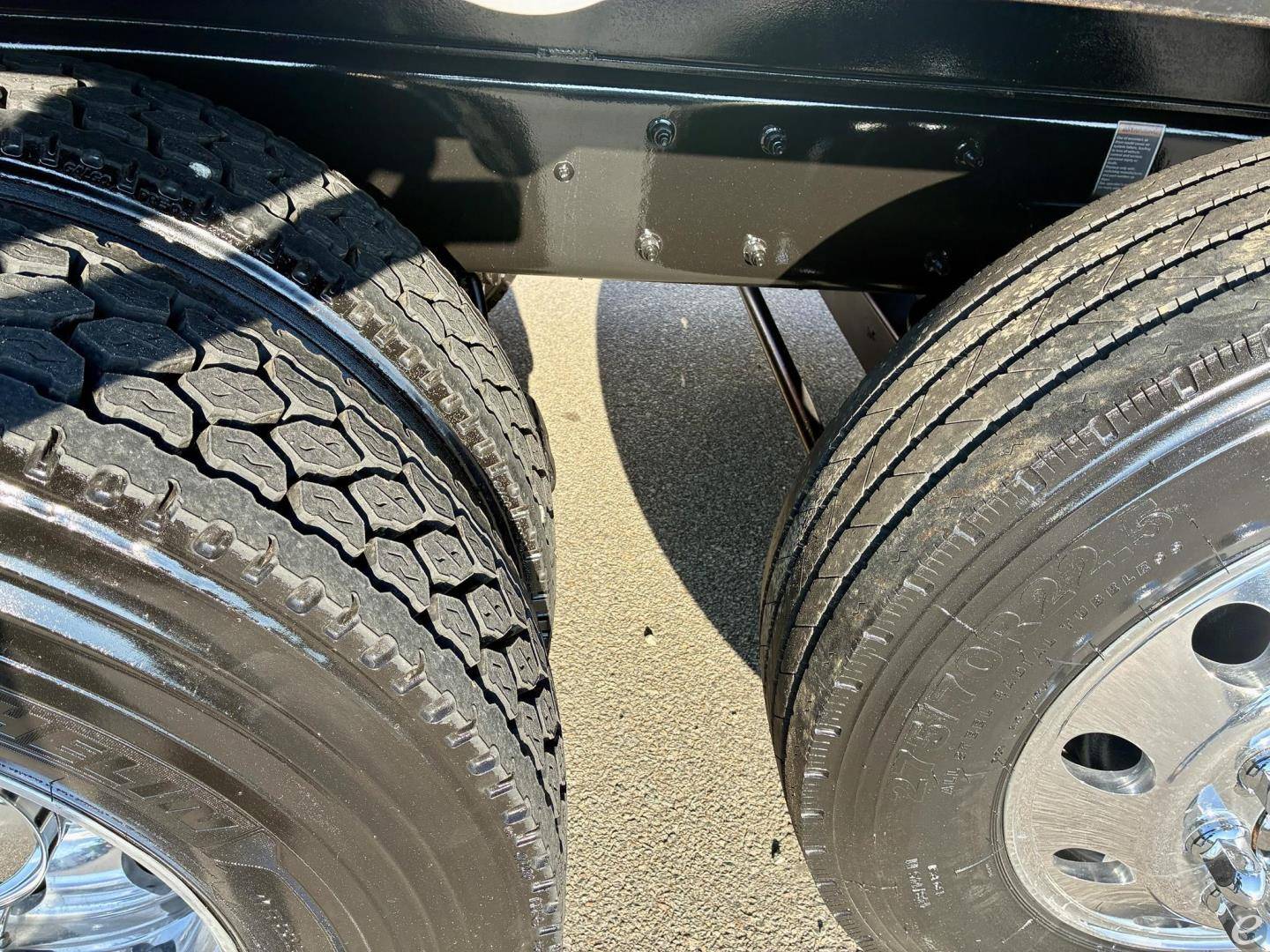 2020 Kenworth T370