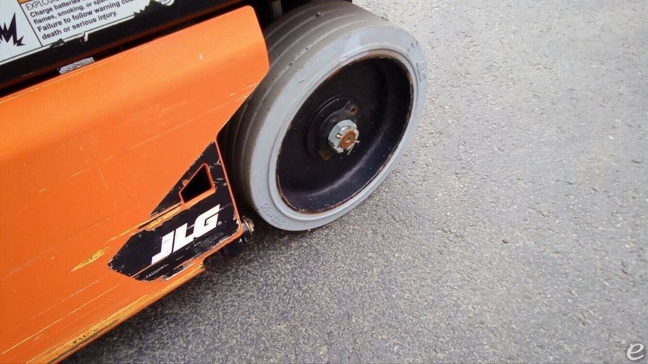 2021 JLG R1932i